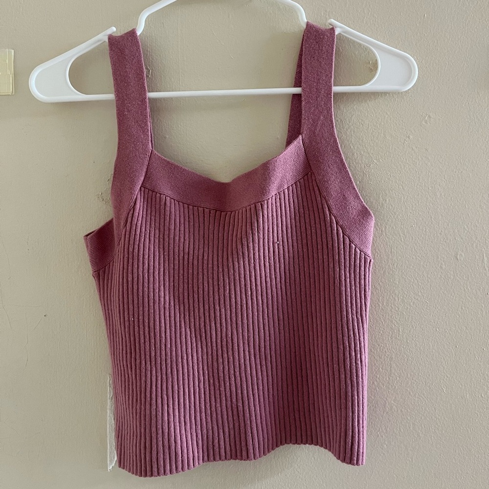 Abercrombie & Fitch crop tank